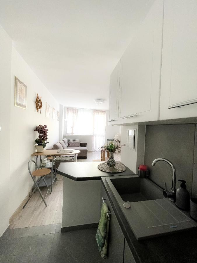 Apartamentyprzymorzu Marytka W Centrum Blisko Morza Kołobrzeg Exterior foto